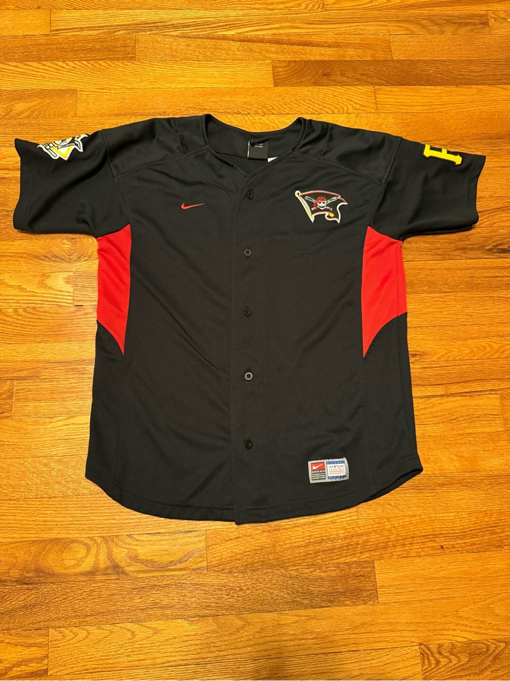 Vintage 90s Y2K Pittsburgh Pirates Nike Jersey, Button Up Shirt MLB Youth Large